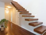 mẫu cầu thang nhỏ gọn cho căn nhà có diện tích hẹp