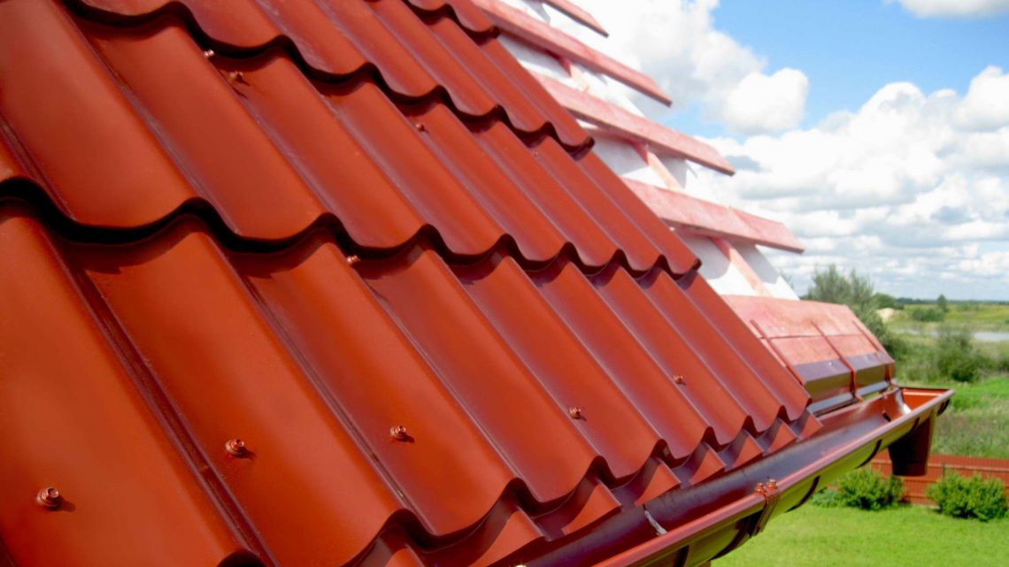 Ở những khu vực có nhiệt độ cao bạn nên lợp mái nhà bằng chất liệu gì?